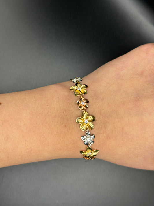 Women’s 14kt Flower bracelet