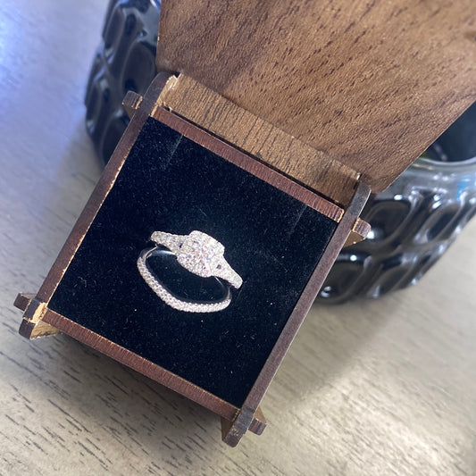 New 14kt Diamond Wedding Ring